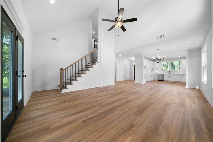 Spacious, unfurnished interior of a new home in , Dallas (Image 16).