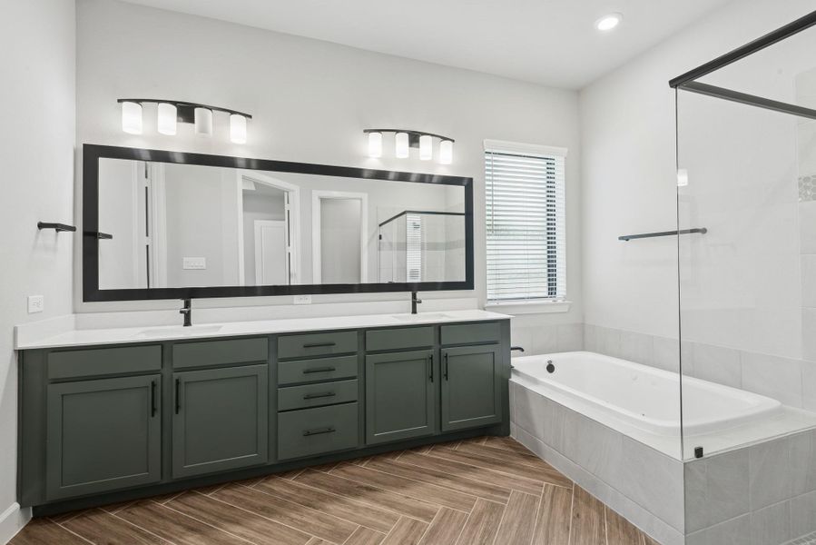 Furnished interior view inside a new home in Riceland 60’ Homesites, Mont Belvieu (Image 8). Furnished interior view inside a new home in Riceland 60’ Homesites, Mont Belvieu (Image 8).