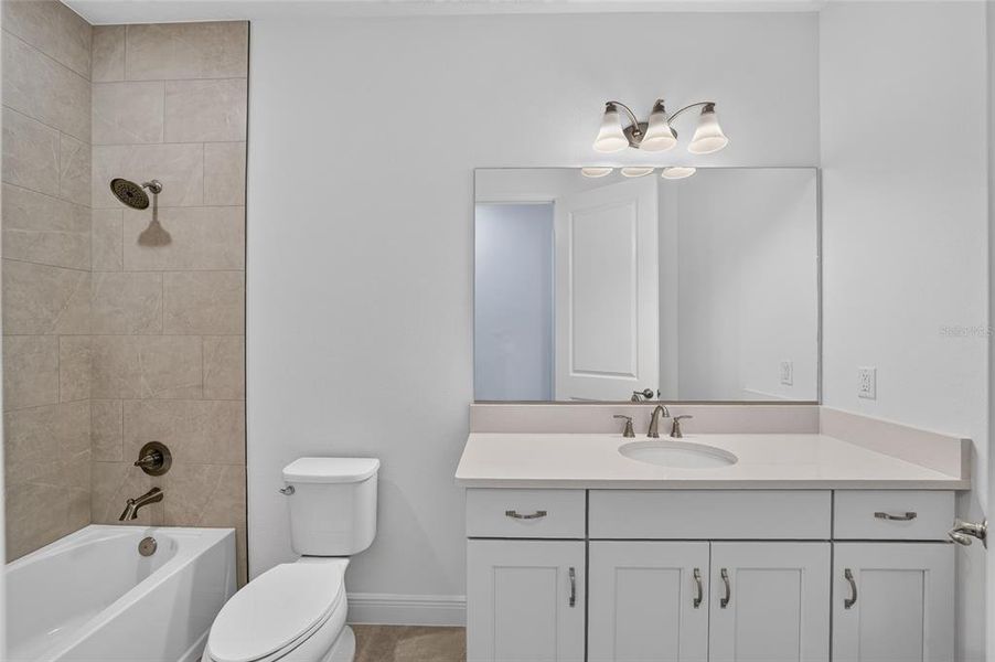 Furnished interior view inside a new home in , Ocala (Image 10).
