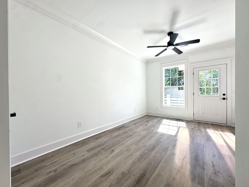 Spacious, unfurnished interior of a new home in , North Charleston (Image 19).