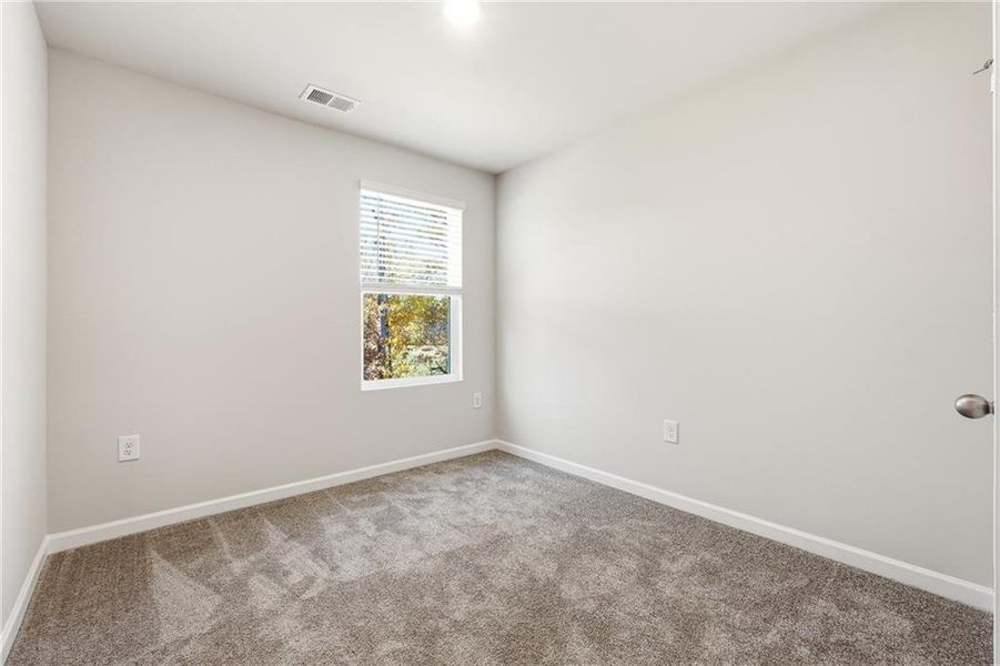 Spacious, unfurnished interior of a new home in Carolina, Palmetto (Image 24).