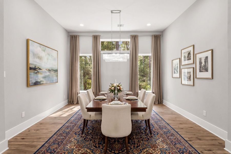 Formal Dining Room*Virtually Staged