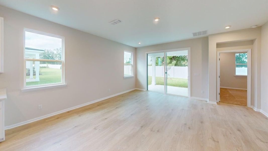 Spacious, unfurnished interior of a new home in Sandridge Hills, Green Cove Springs (Image 6). Spacious, unfurnished interior of a new home in Sandridge Hills, Green Cove Springs (Image 6).