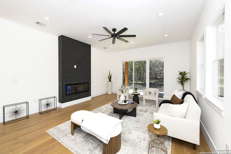 Furnished interior view inside a new home in , Boerne (Image 11).