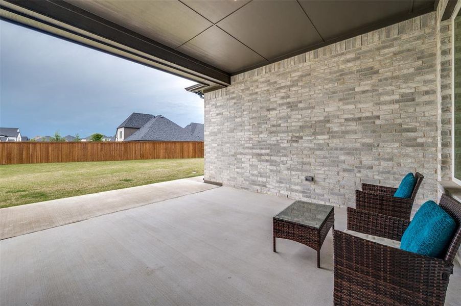 Exterior details and patio area of a home in , Prosper (Image 3).