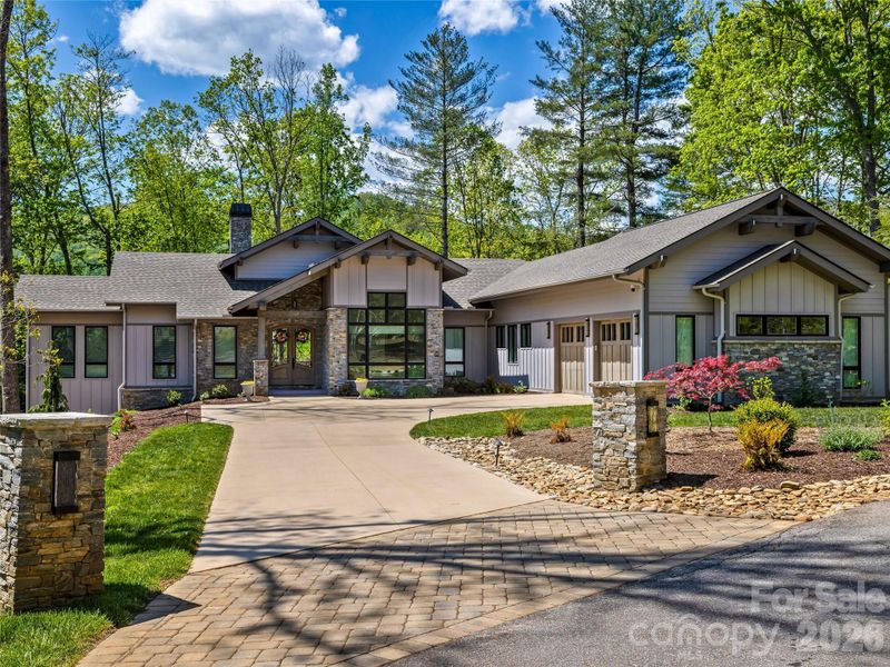 Community amenities in , Arden (Image 32).