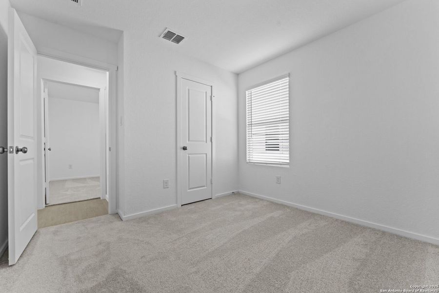 Spacious, unfurnished interior of a new home in Torian Village: Belmar Collection, San Antonio (Image 12).