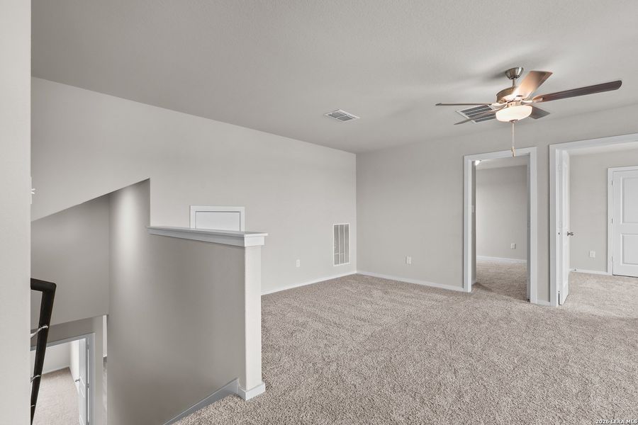 Spacious, unfurnished interior of a new home in Summerlin, San Antonio (Image 18).