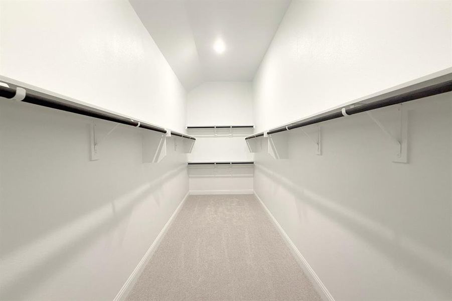 Spacious, unfurnished interior of a new home in Ridge Park Estates, Royse City (Image 22).