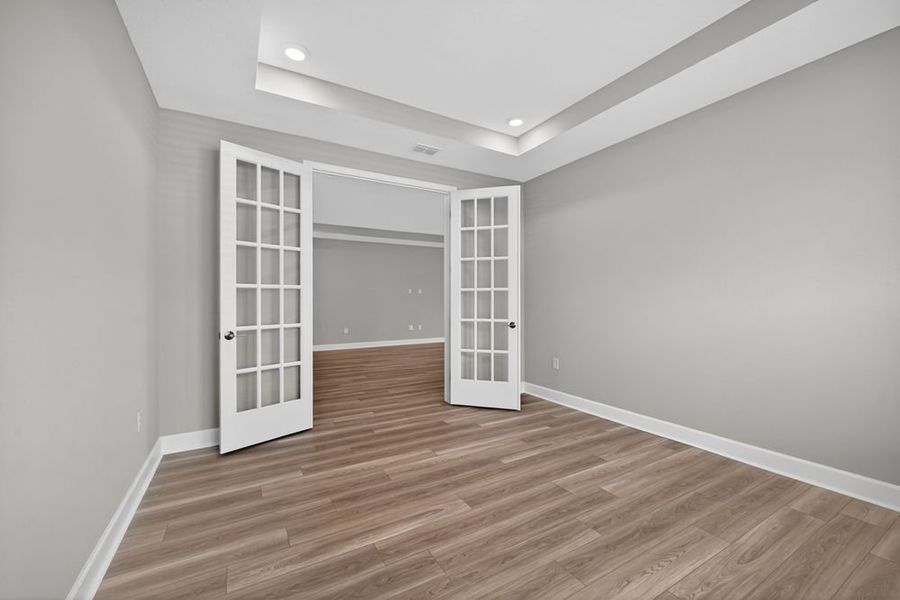 Spacious, unfurnished interior of a new home in Headwaters at Lofton Creek, Yulee (Image 30).