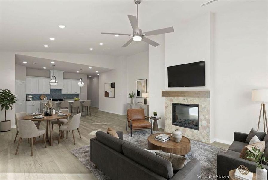 1707 Morningside livimg area Hackberry (6)