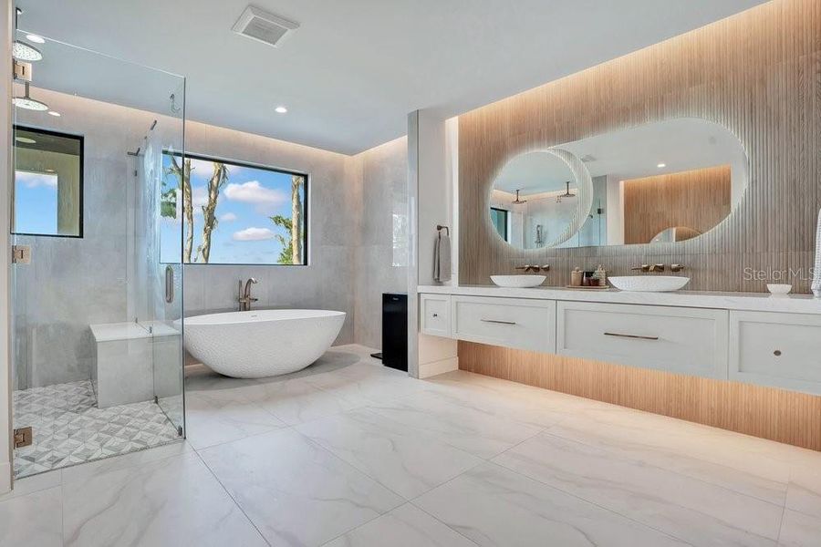 Furnished interior view inside a new home in , Windermere (Image 11).