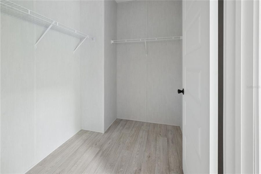 Spacious, unfurnished interior of a new home in , Starke (Image 20).