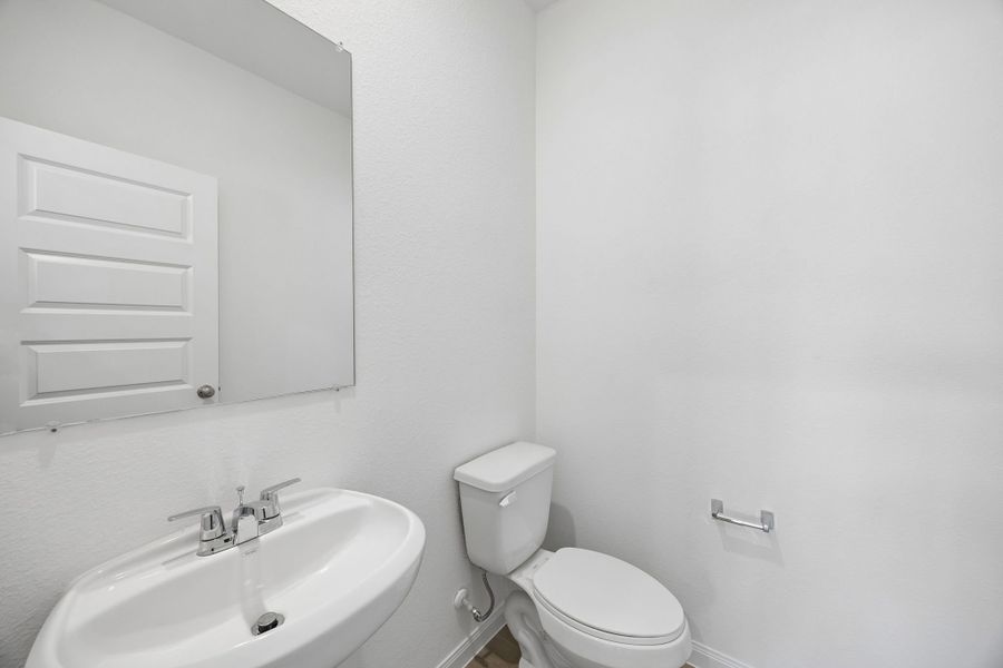 Furnished interior view inside a new home in Magnolia Springs, Montgomery (Image 12). Furnished interior view inside a new home in Magnolia Springs, Montgomery (Image 12).