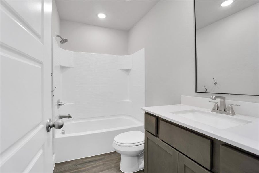 photos are for reference only actual home may vary. photos are for reference only actual home may vary.