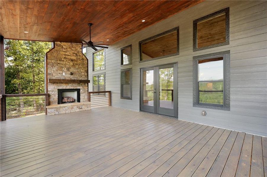 Exterior details and patio area of a home in , Morganton (Image 19).