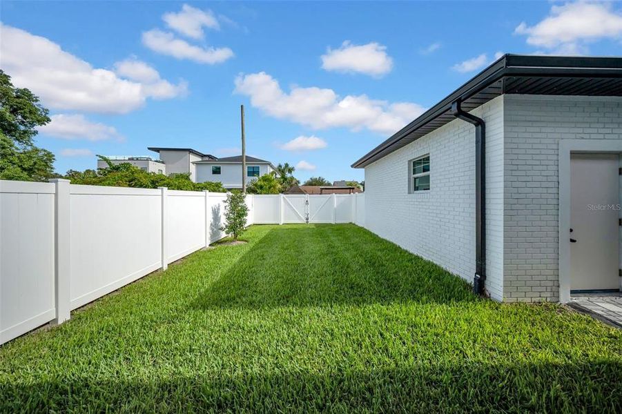Well manicured backyard green space
