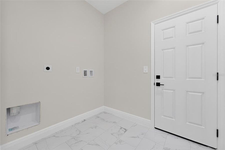 Spacious, unfurnished interior of a new home in , Ocala (Image 33). Spacious, unfurnished interior of a new home in , Ocala (Image 33).