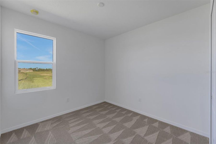 Spacious, unfurnished interior of a new home in Creekside Run at Babcock Ranch, Punta Gorda (Image 26). Spacious, unfurnished interior of a new home in Creekside Run at Babcock Ranch, Punta Gorda (Image 26).