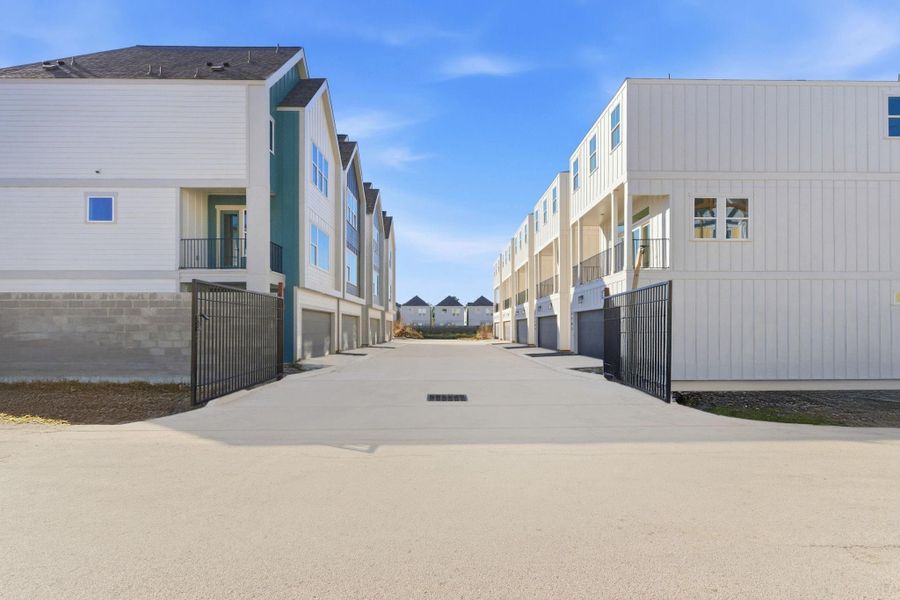 Front exterior of a new home in , Houston, TX, highlighting curb appeal (Image 2). Front exterior of a new home in , Houston, TX, highlighting curb appeal (Image 2).