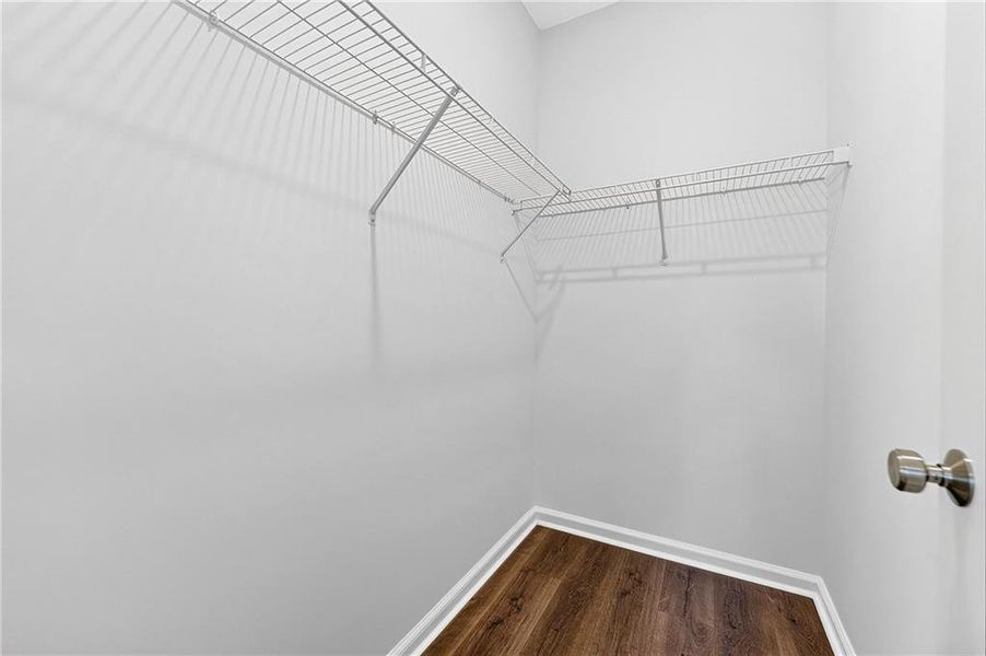 Spacious, unfurnished interior of a new home in , Suwanee (Image 25).