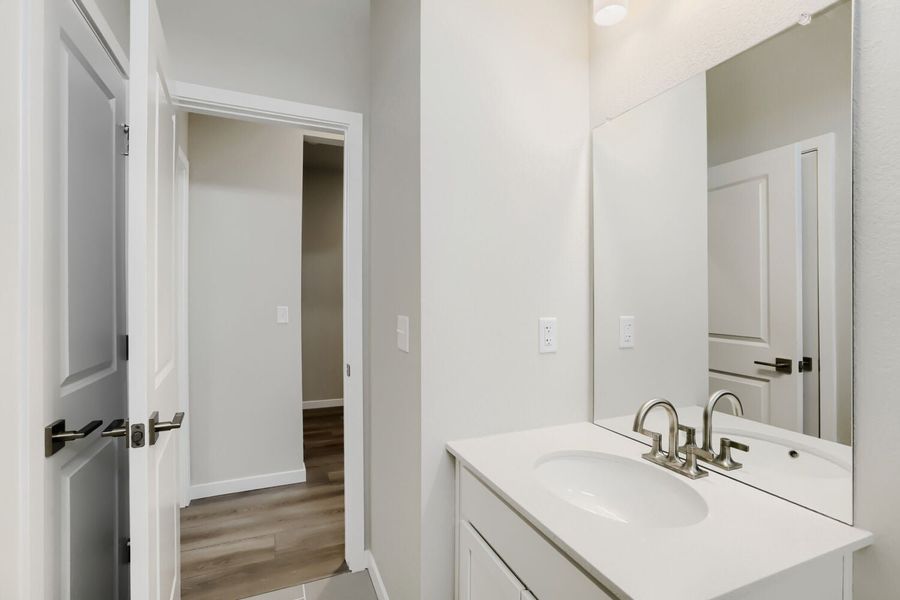 3br New Home in Berthoud, CO.  - Slide 30