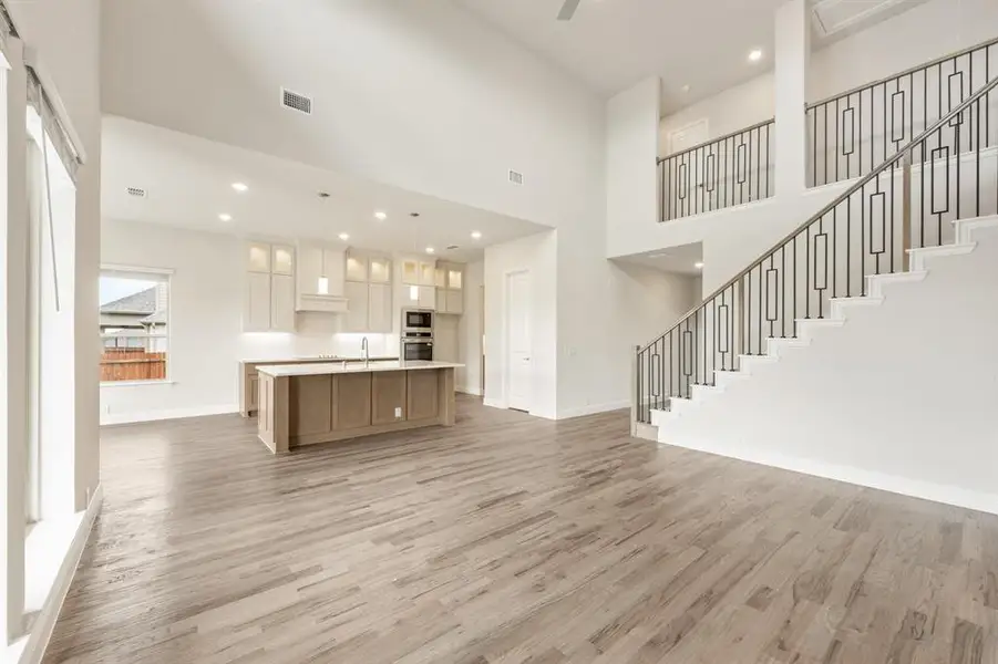 Spacious, unfurnished interior of a new home in Hayes Crossing, Midlothian (Image 36).