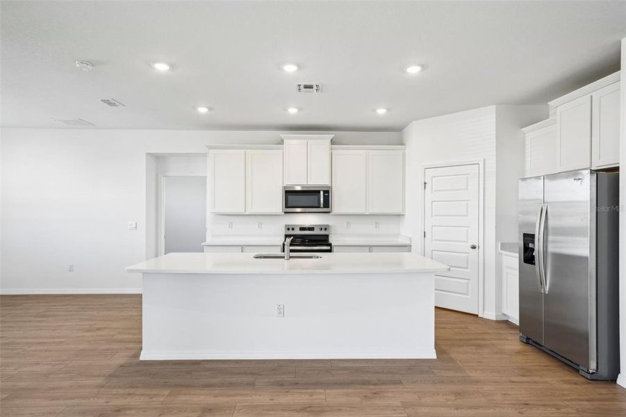 Furnished interior view inside a new home in , Lakeland (Image 23).
