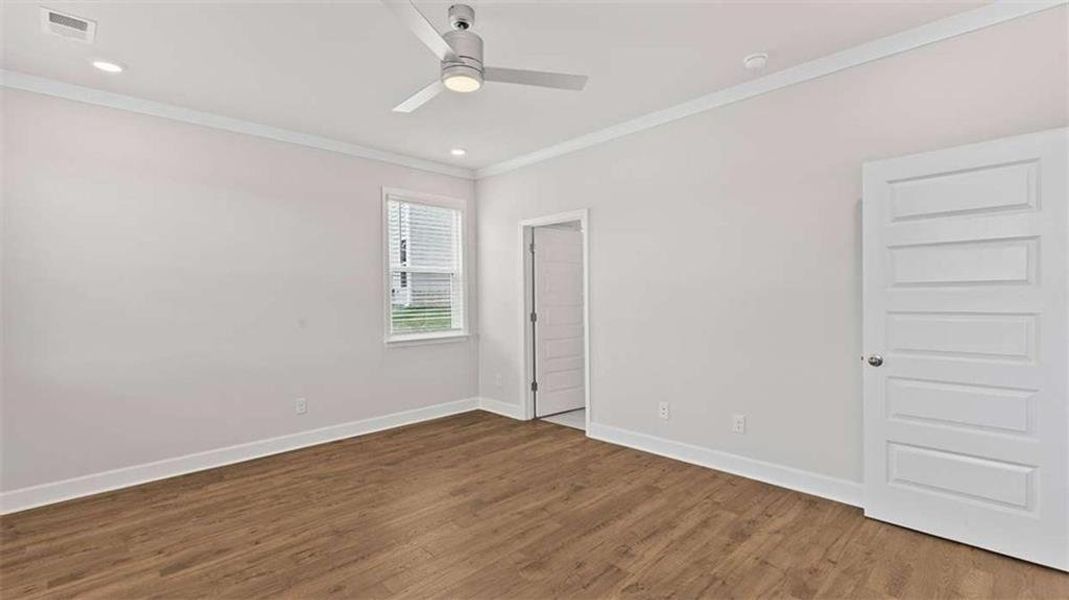 Spacious, unfurnished interior of a new home in Kingston Ranch at Lake Oconee, Buckhead (Image 31).