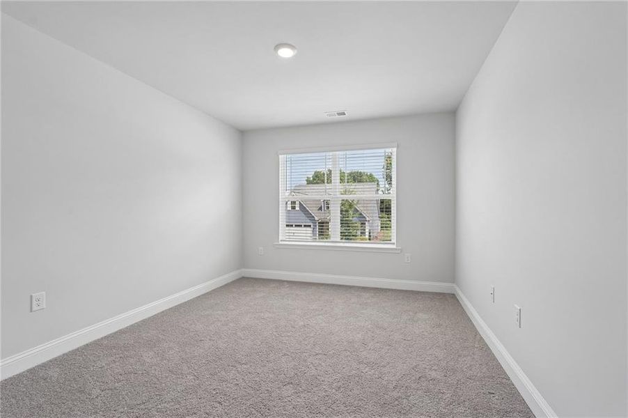 Spacious, unfurnished interior of a new home in Windmill Park, Carrollton (Image 20). Spacious, unfurnished interior of a new home in Windmill Park, Carrollton (Image 20).
