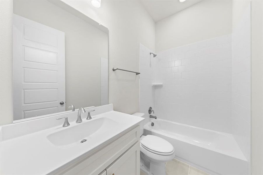 05. 3135 Fisher - 2ND Bath