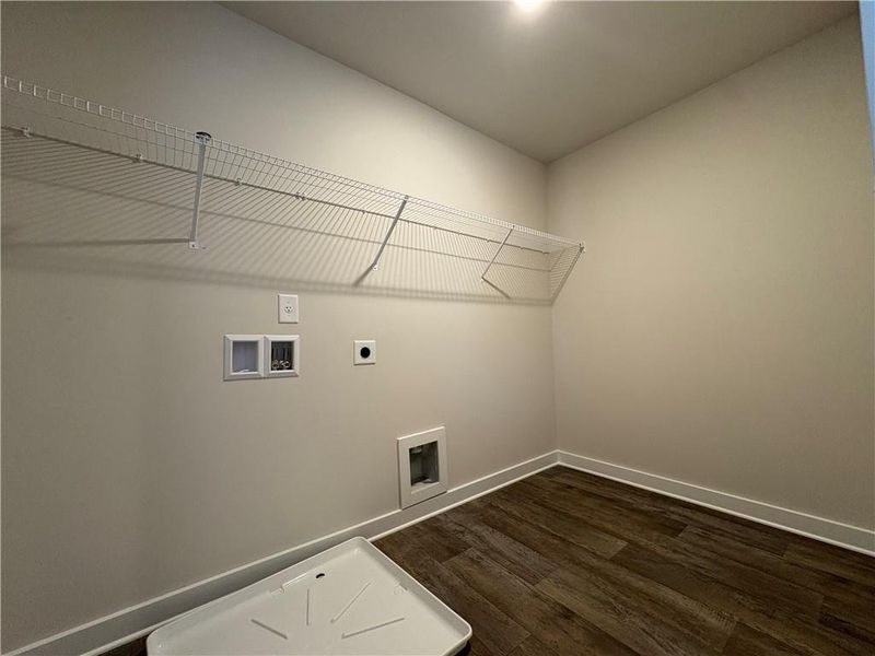 Spacious, unfurnished interior of a new home in Southern Hills, McDonough (Image 24).