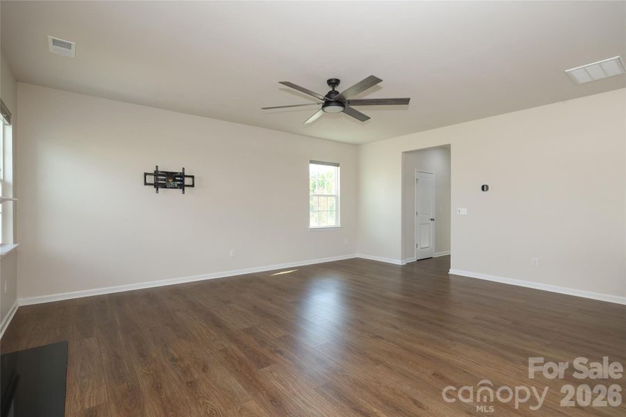 Spacious, unfurnished interior of a new home in , Mooresville (Image 28).
