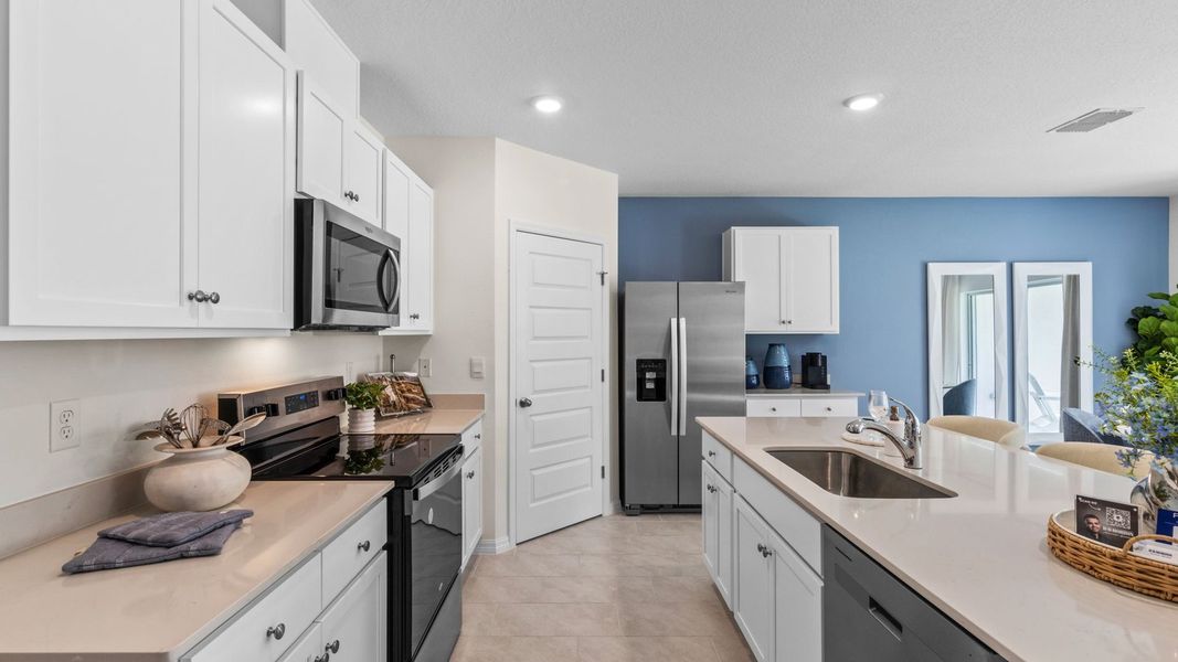 Furnished interior view inside a new home in Summerlin at Hawthorne Ranch, Lakeland (Image 7). Furnished interior view inside a new home in Summerlin at Hawthorne Ranch, Lakeland (Image 7).