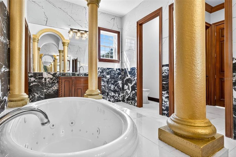 Close-up of interior finishes inside a home in , Thonotosassa (Image 24). Close-up of interior finishes inside a home in , Thonotosassa (Image 24).