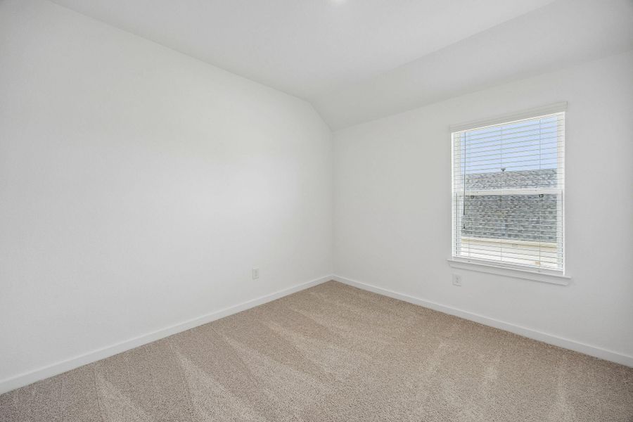 Spacious, unfurnished interior of a new home in Windcress, Cove (Image 13).