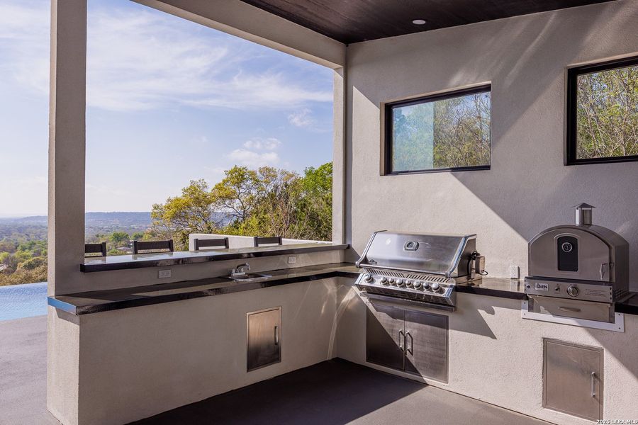 Exterior details and patio area of a home in , Kerrville (Image 44).