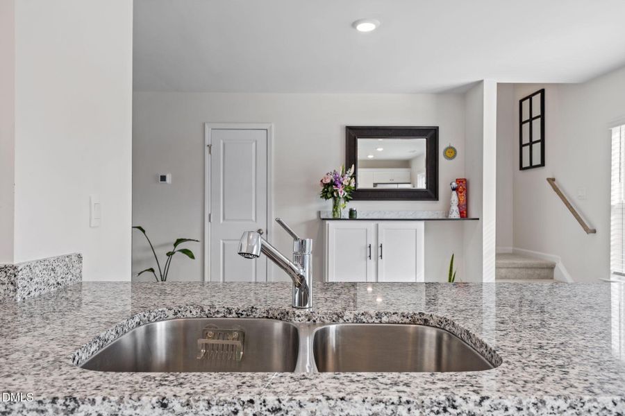 23-web-or-mls-IMG_2412 23-web-or-mls-IMG_2412