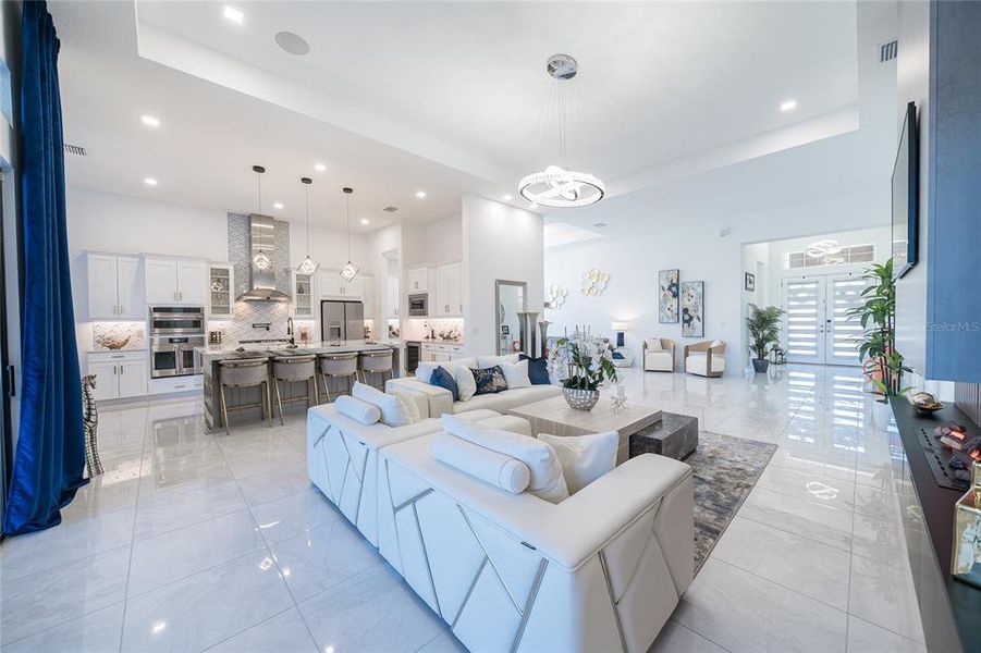 Furnished interior view inside a new home in , Wesley Chapel (Image 63).