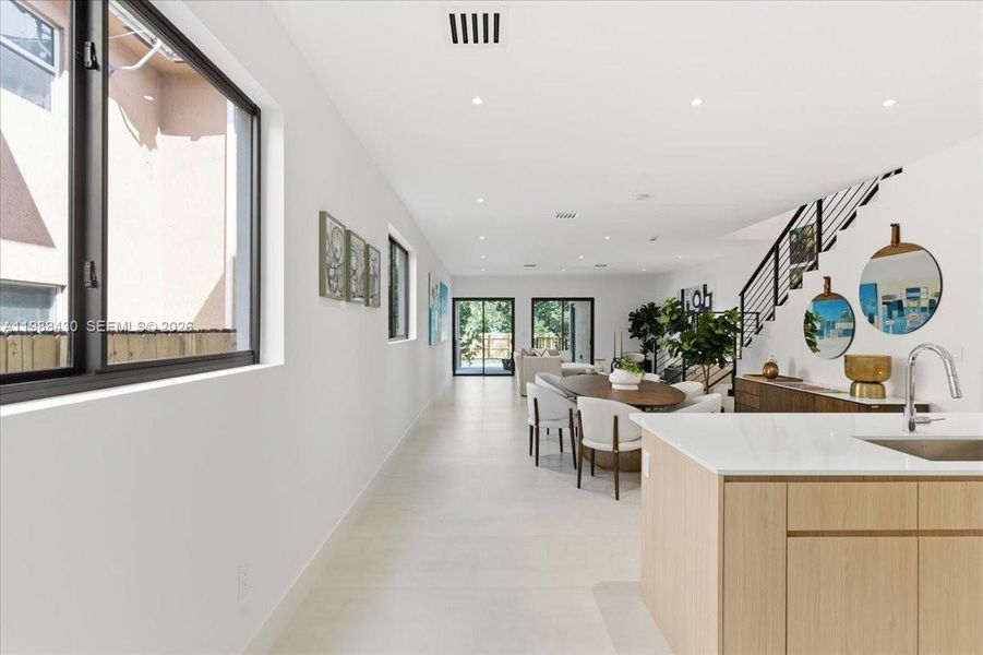 Furnished interior view inside a new home in , Miami (Image 44). Furnished interior view inside a new home in , Miami (Image 44).