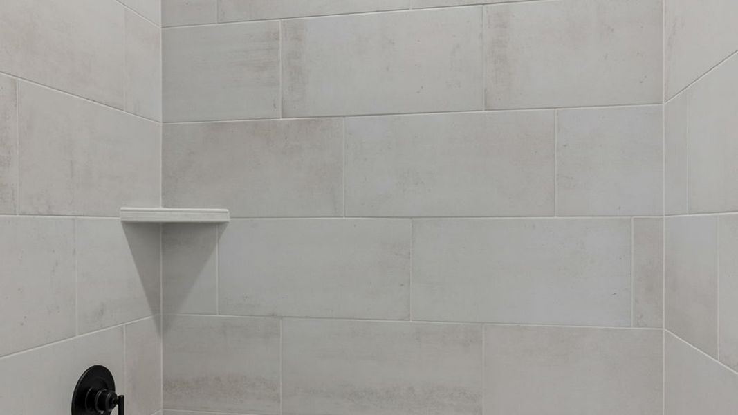 Representative interior finishes for a home built from the Holden by D.R. Horton in Harvest Point, Spring Hill (Image 23).