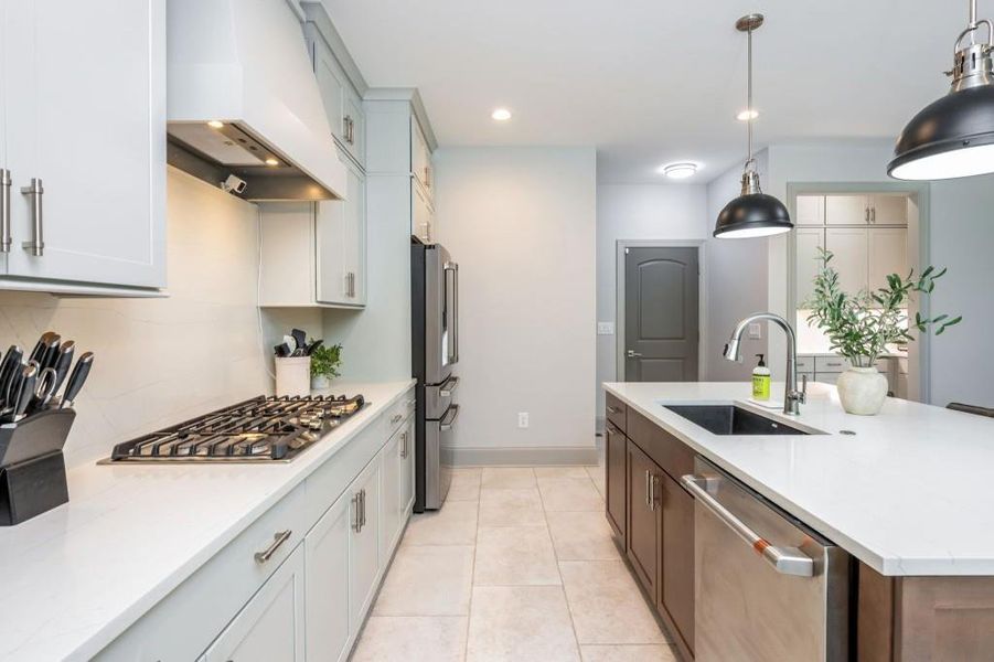 Furnished interior view inside a new home in Liberty Springs, Woodstock (Image 13).