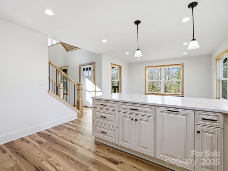 Furnished interior view inside a new home in , Nebo (Image 9).