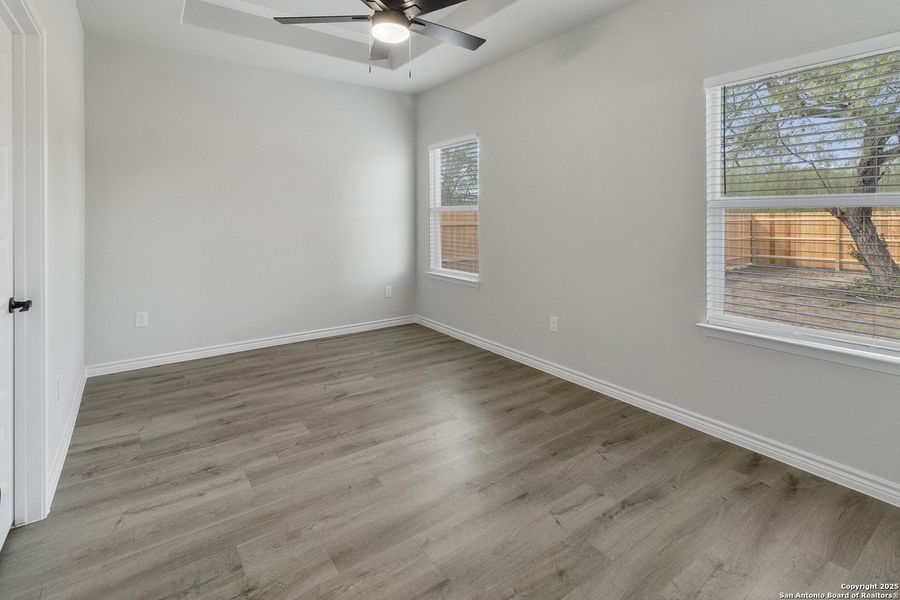 Spacious, unfurnished interior of a new home in , Beeville (Image 22).