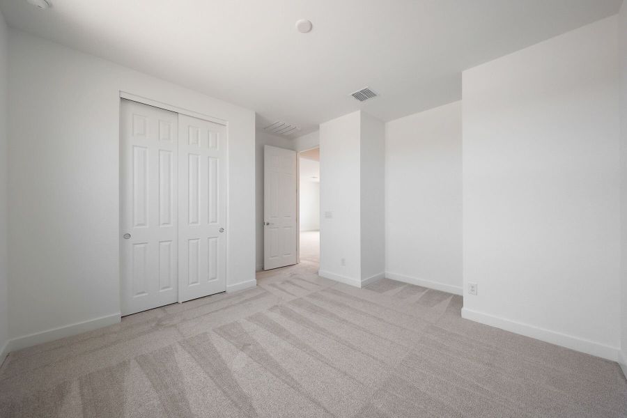 Spacious, unfurnished interior of a new home in Landmarke, San Tan Valley (Image 20). Spacious, unfurnished interior of a new home in Landmarke, San Tan Valley (Image 20).