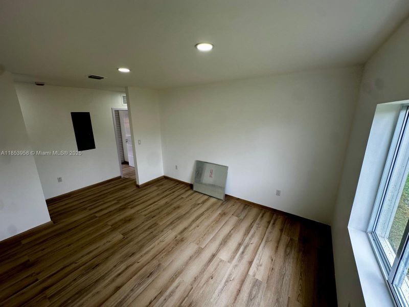 Spacious, unfurnished interior of a new home in , Florida City (Image 12). Spacious, unfurnished interior of a new home in , Florida City (Image 12).