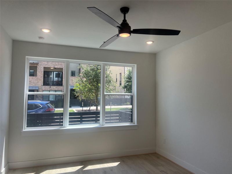 Spacious, unfurnished interior of a new home in The Grove, Austin (Image 20).