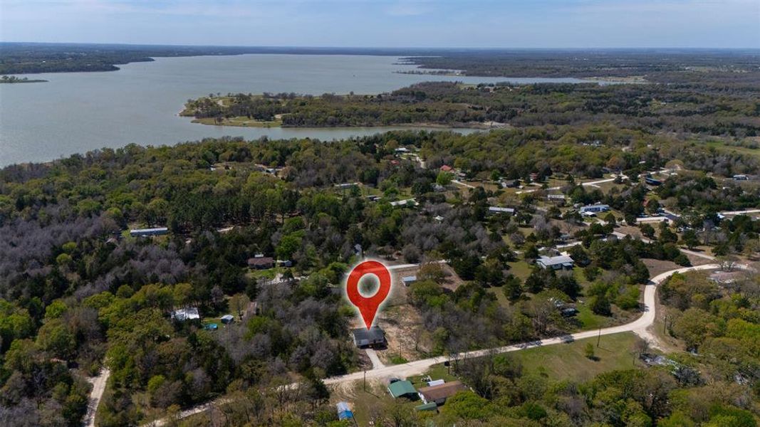 3 minutes from the lake 3 minutes from the lake