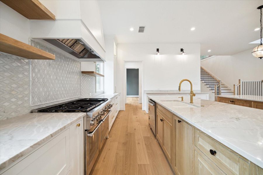 Furnished interior view inside a new home in , Houston (Image 3). Furnished interior view inside a new home in , Houston (Image 3).