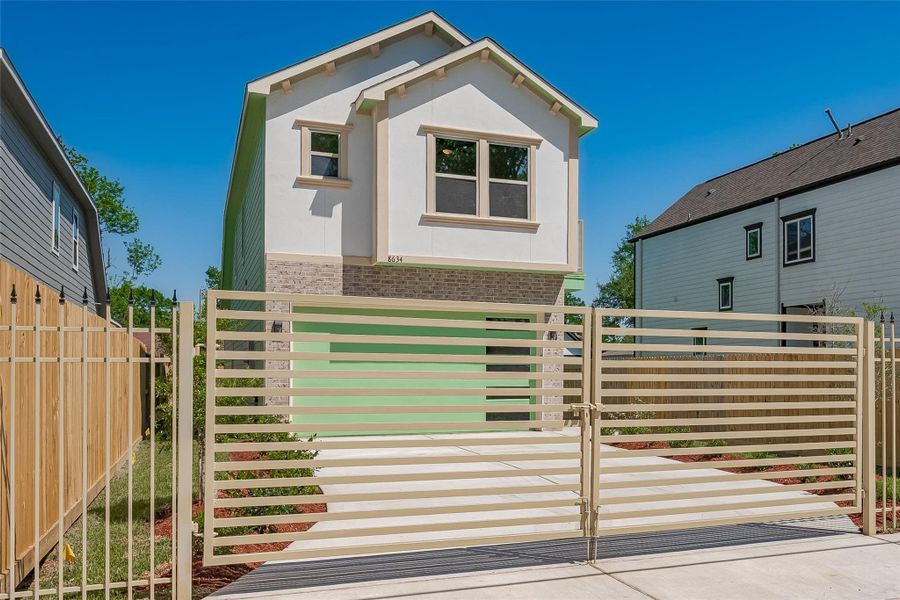 Front exterior of a new home in , Houston, TX, highlighting curb appeal (Image 15). Front exterior of a new home in , Houston, TX, highlighting curb appeal (Image 15).